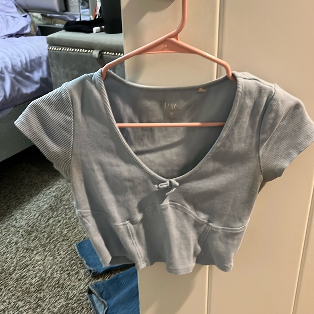 PacSun blue crop top